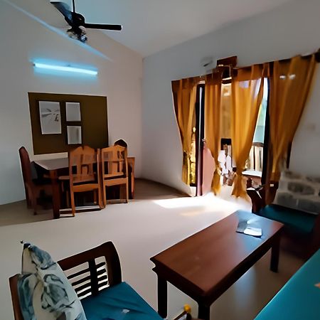 Ronne'S 2Bhk Lagoon Apartment -Calangute Kültér fotó