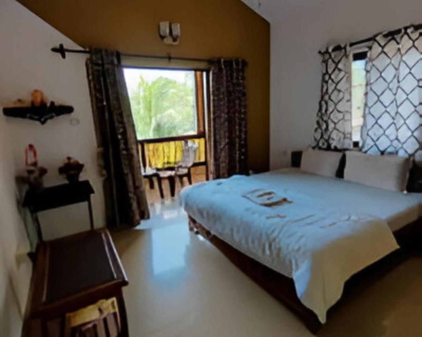 Ronne'S 2Bhk Lagoon Apartment -Calangute Kültér fotó