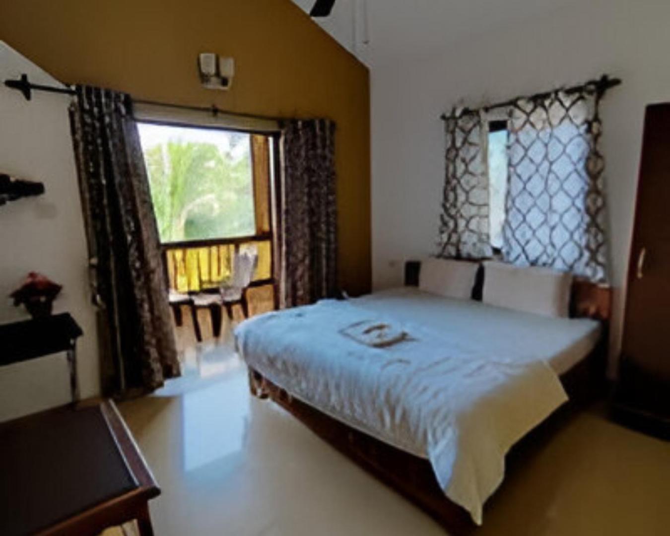Ronne'S 2Bhk Lagoon Apartment -Calangute Kültér fotó