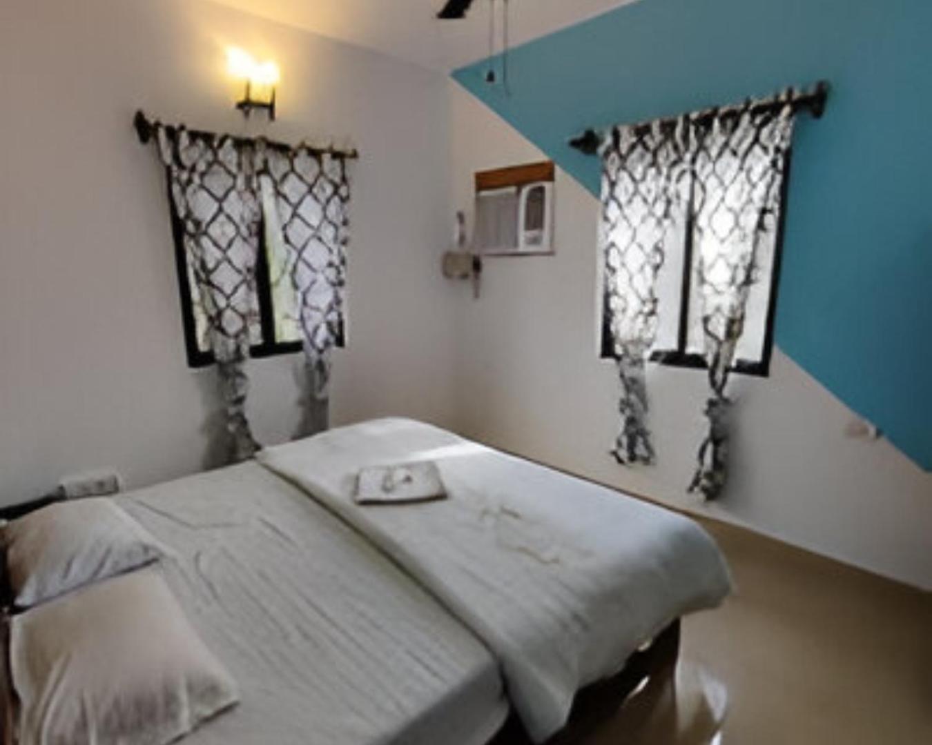 Ronne'S 2Bhk Lagoon Apartment -Calangute Kültér fotó