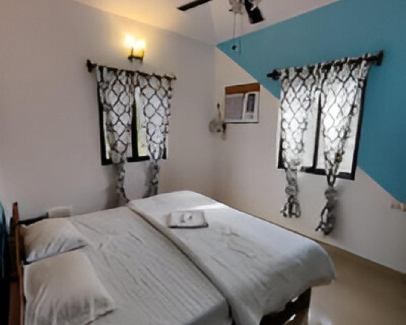 Ronne'S 2Bhk Lagoon Apartment -Calangute Kültér fotó